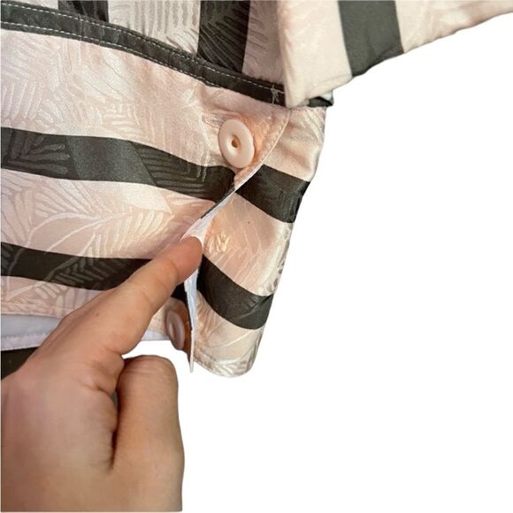 Maggie London 100% silk striped tunic - Picture 6 of 11